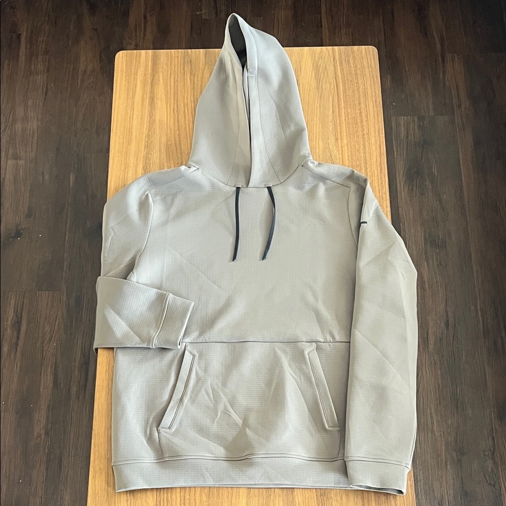 Men's Light Gray Hooded Pullover Sweatshirt